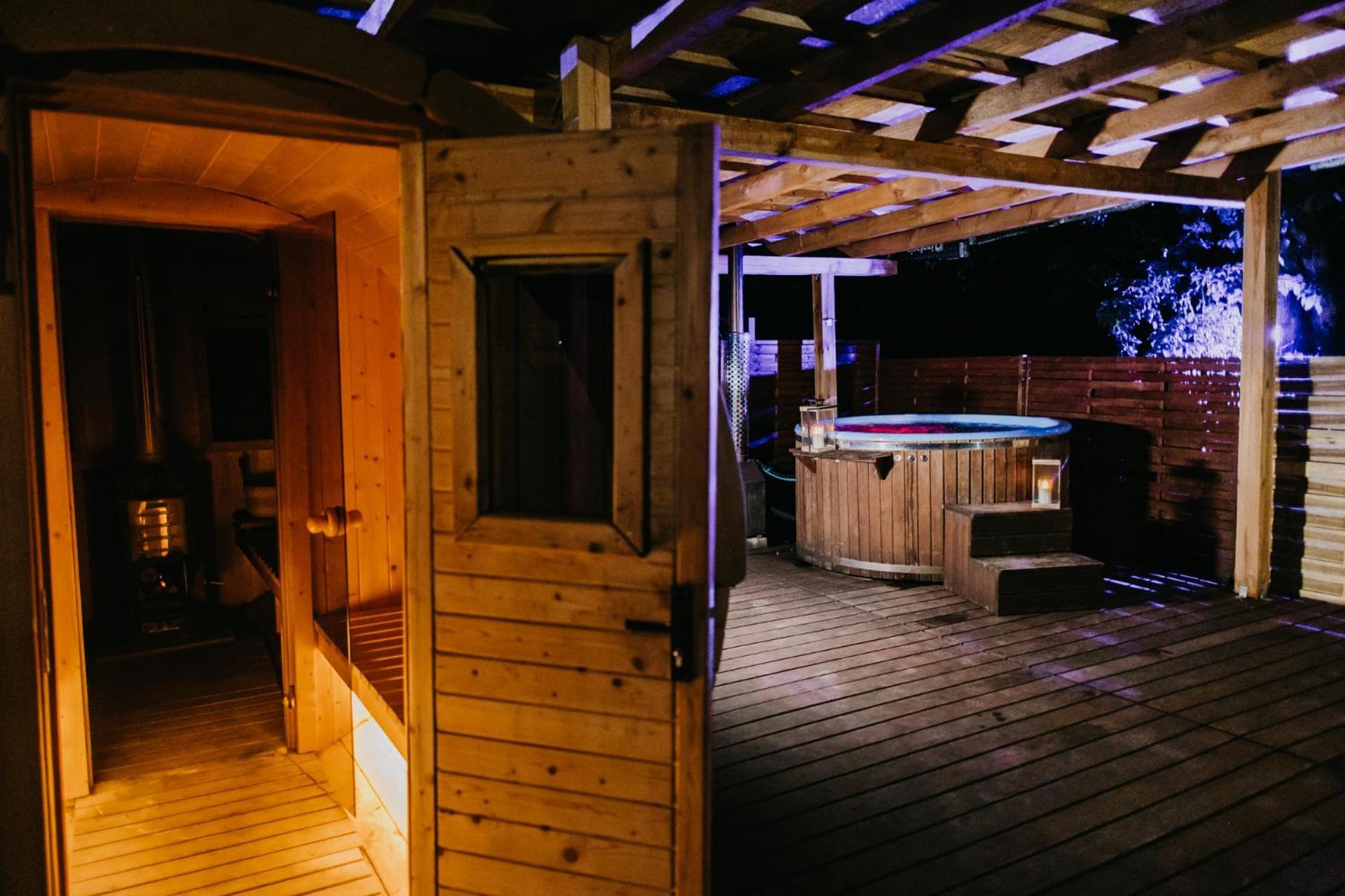 Grabce-Towarzystwo Indiana Camp - 150 M Od Suntago Park酒店 外观 照片