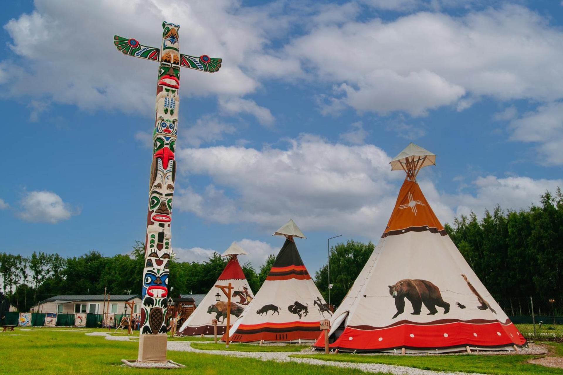 Grabce-Towarzystwo Indiana Camp - 150 M Od Suntago Park酒店 外观 照片
