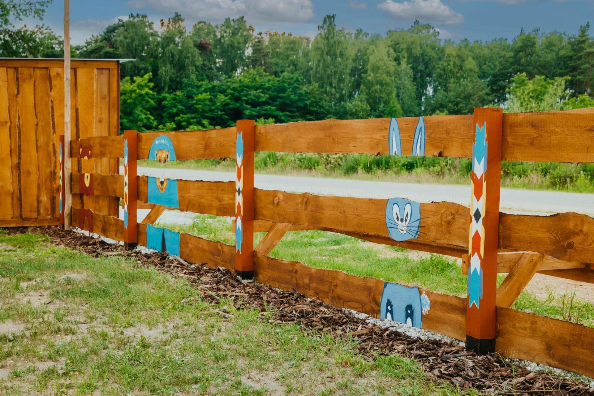 Grabce-Towarzystwo Indiana Camp - 150 M Od Suntago Park酒店 外观 照片